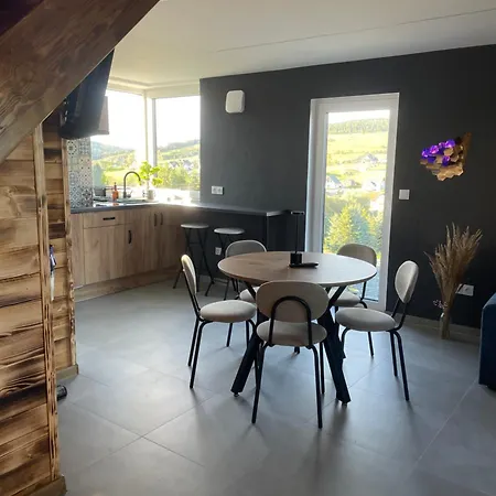 Na Horbie 別荘 ティリチ